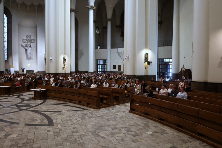 Jubileusz katechetów i nauczycieli w katedrze cz. 2