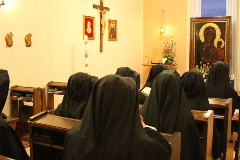 Płock. Nawiedzenie w domach zakonnych