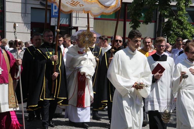 Płock. Procesja Bożego Ciała