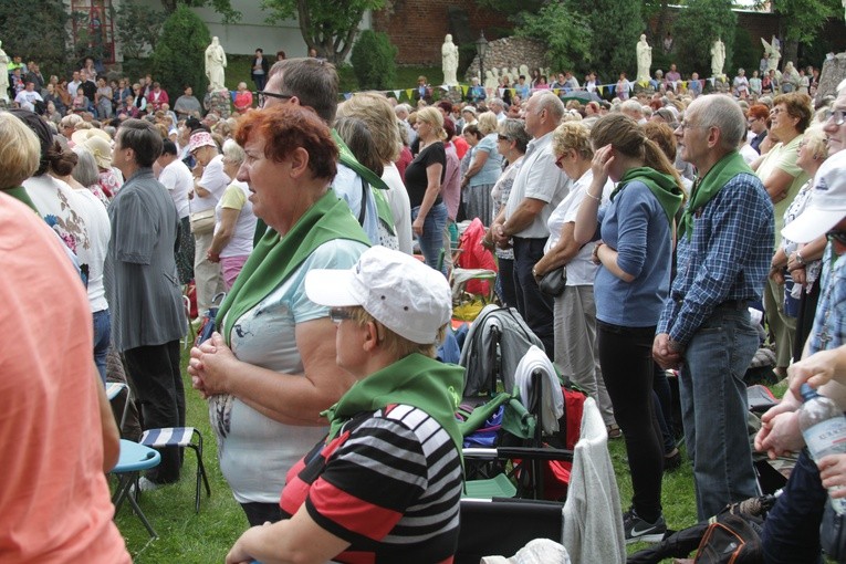 Odpust w Oborach. Część 2