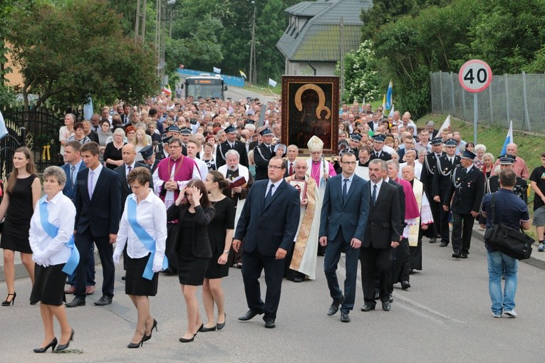Biała. Nawiedzenie w parafii św. Jadwigi Śląskiej