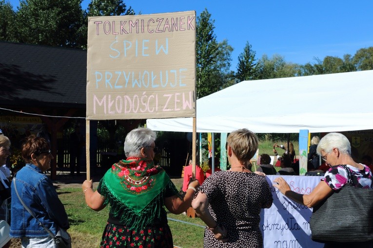 XVII Przegląd Zespołów Śpiewaczych "Seniorada"
