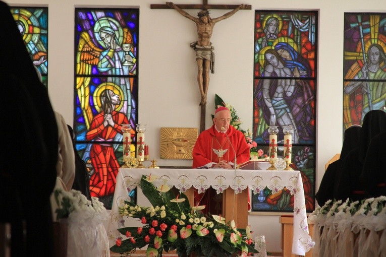Płock. Jubileusze zakonne u sióstr pasjonistek