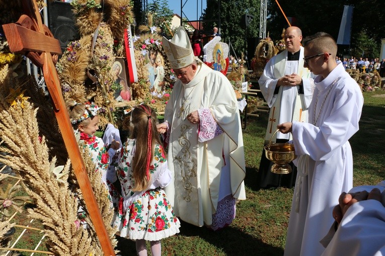 Koziebrody. Odpust i dziękczynienie za plony - cz. 2