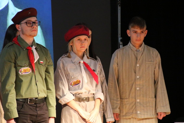 Płock. Przegląd etiud teatralnych o świętych i błogosławionych