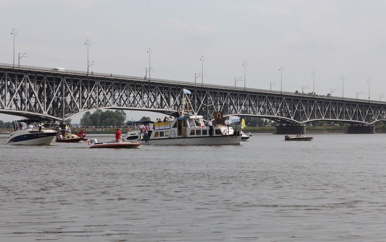 Peregrynacja - przeprawa Wisłą