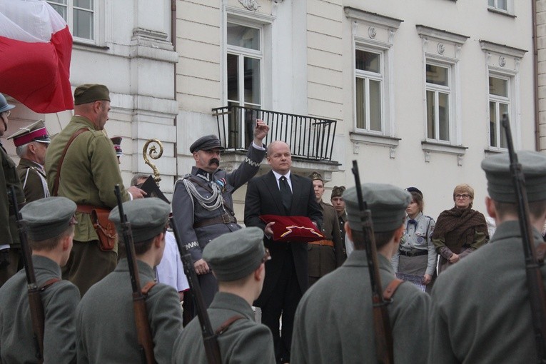 95 lat z Krzyżem Walecznych