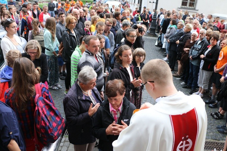 Początek pielgrzymki na Jasną Górę