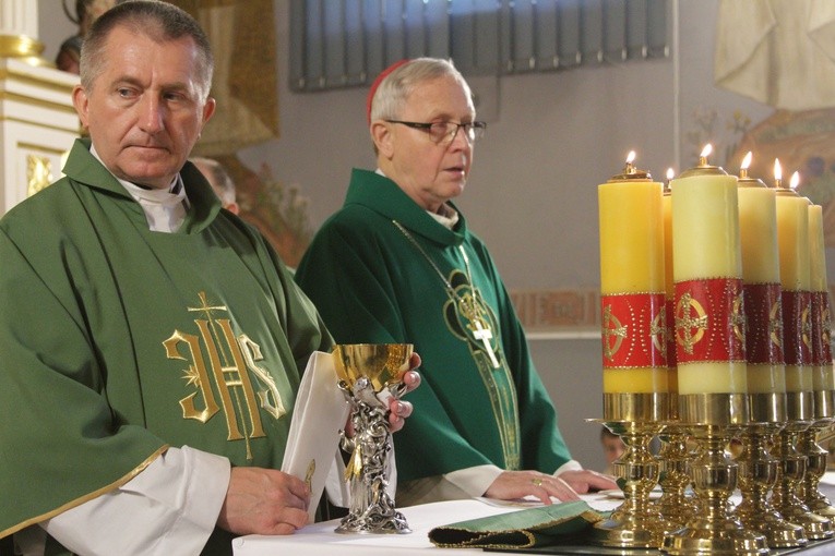 Byli alumni-żołnierze w Pomiechowie