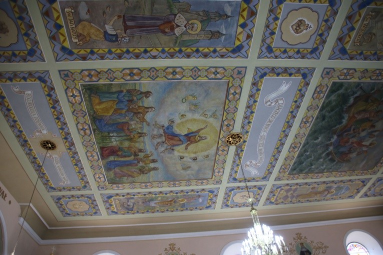 Odnowiony kościół w Lipowcu Kościelnym