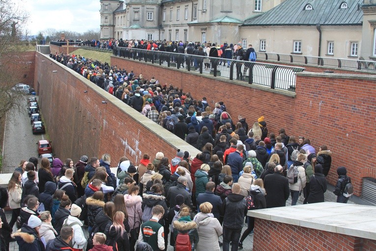 Jasna Góra. Pielgrzymka maturzystów