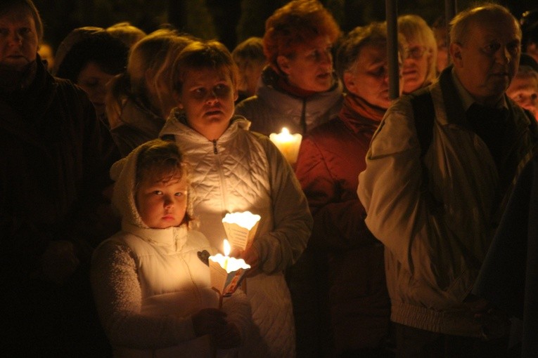 Procesja fatimska w Rypinie. Część 1