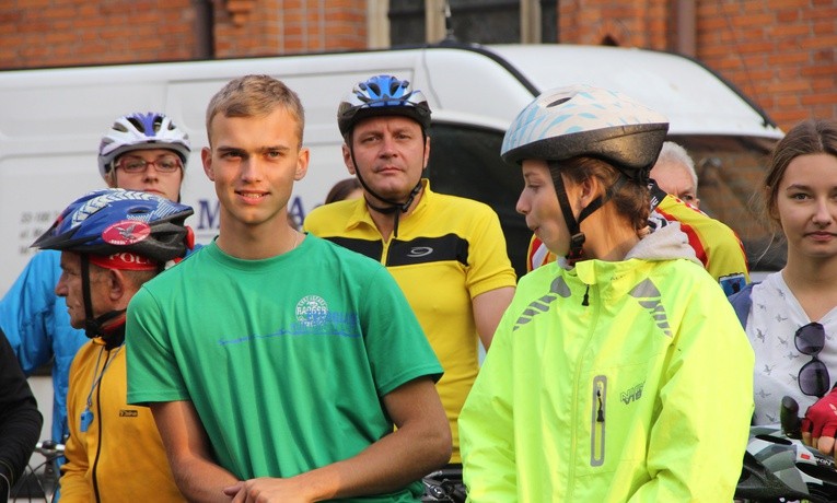 Rowerami na Jasną Górę