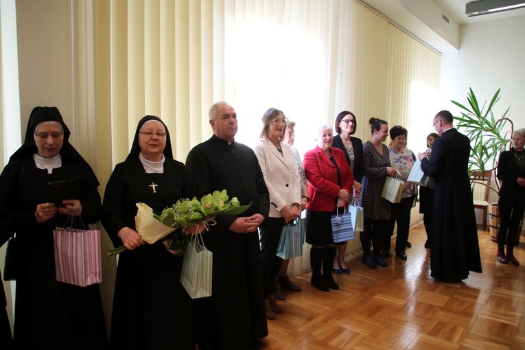 Płock. Wręczenie odznaczeń papieskich