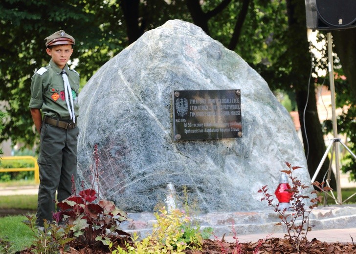 Nowy Staw - odsłonięcie pomnika