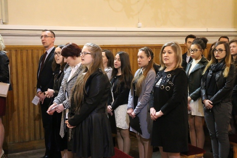 Bierzmowanie w makowskiej farze