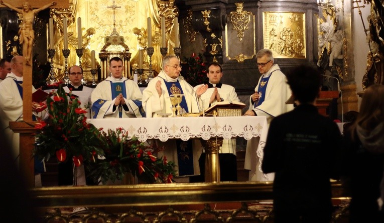 Czuwanie maturzystów