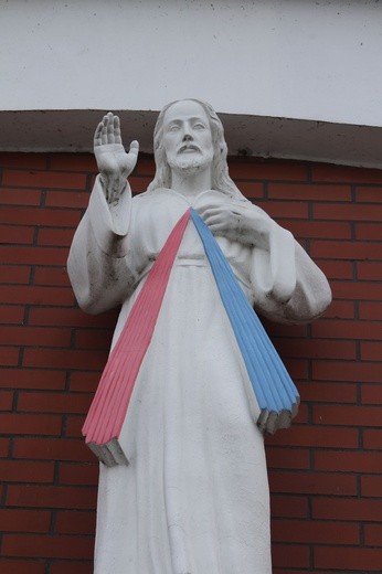 Skępe. Jubileusz parafii i konsekracja ołtarza