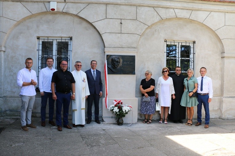 Czerwińsk n. Wisłą. Odsłonięcie tablicy upamiętniającej bł. ks. Józefa Kowalskiego