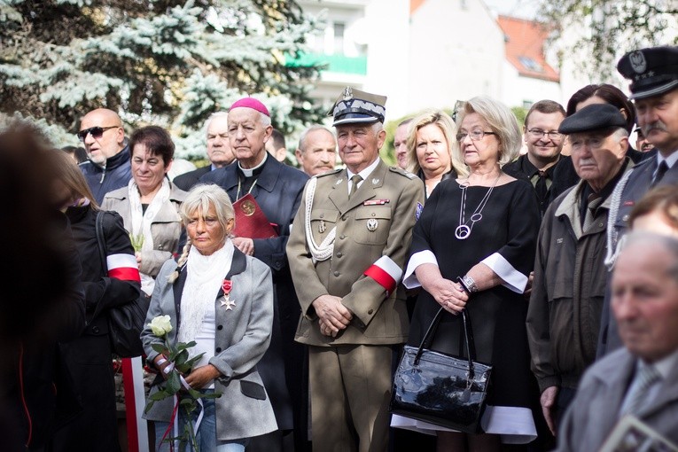 Pomnik AK w Olsztynie