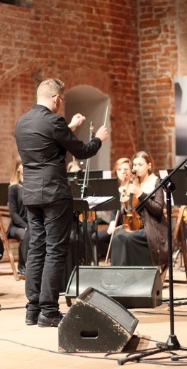 Pieśń nad Pieśniami - koncert wieczorny