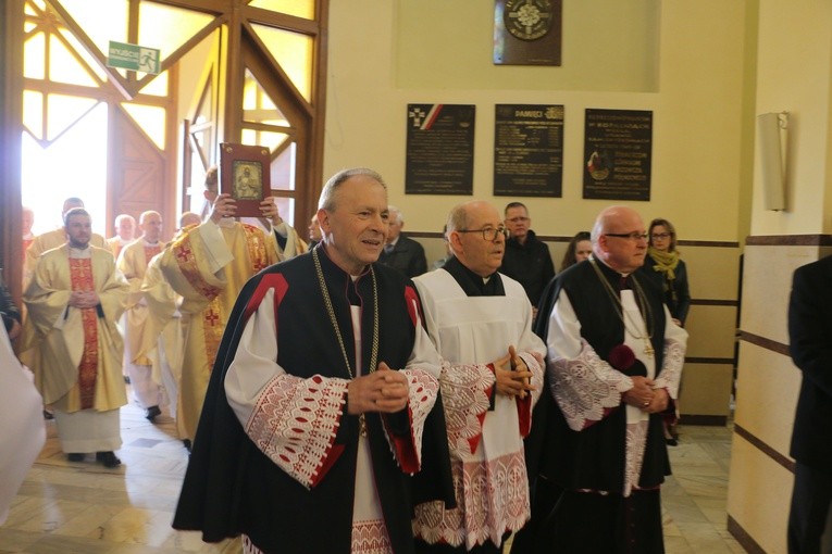 Ciechanów. Jubileusz parafii św. Piotra Apostoła