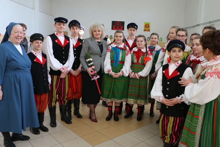 Obryte. S. Halina Kawalec w obiektywie "Gościa Płockiego"