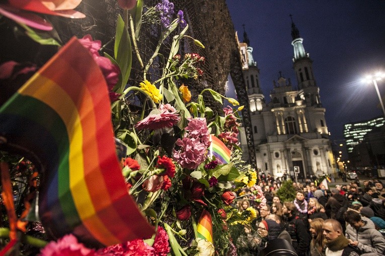 Homolobby dało Polsce zaszczytną notę