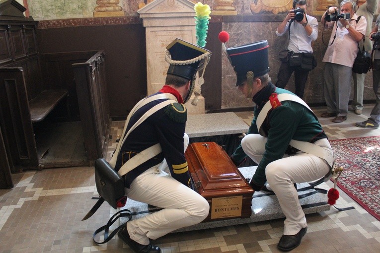 Pochówek generała Bontemps