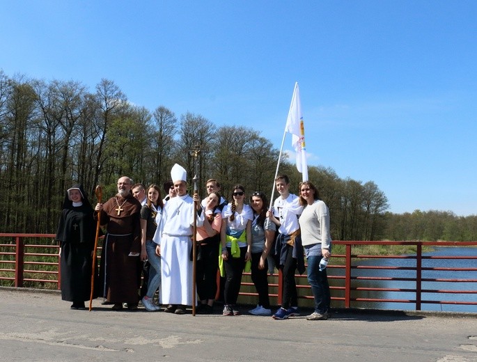 Z Elbląga do Świętego Gaju