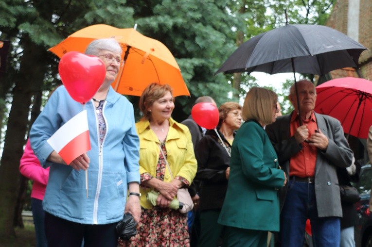 Iława. Korowód w obronie rodziny