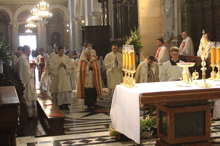 Płock. Boże Ciało w katedrze