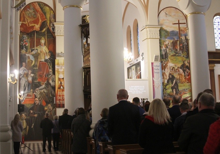Uroczystość w Wieczfni Kościelnej