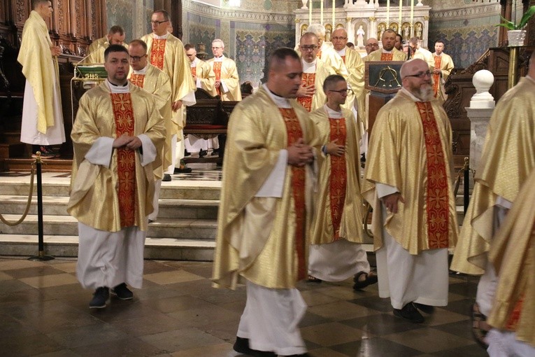 Pielgrzymka. Msza św. w katedrze