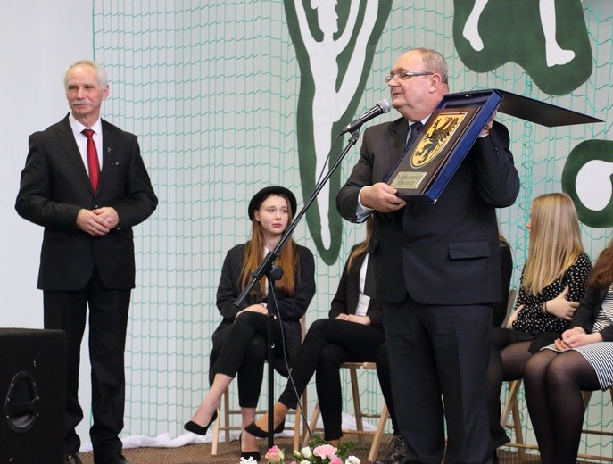 Zespół Szkół Katolickich w Malborku - poświęcenie sali gimnastycznej