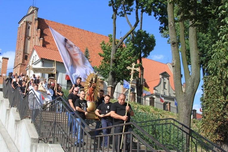 Sierpc. Modlitewny szturm do nieba