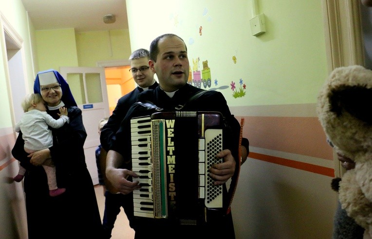 Mikołajki u sióstr jadwiżanek 