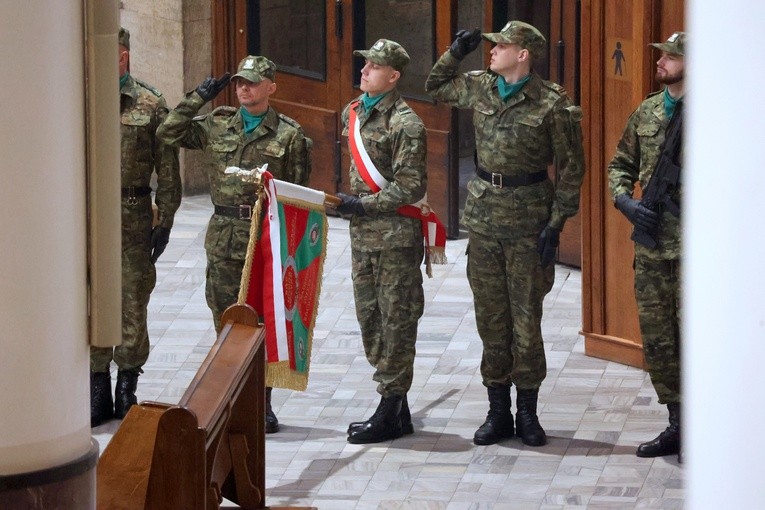 Katowice. Msza św. w uroczystość Najświętszej Maryi Panny Królowej Polski