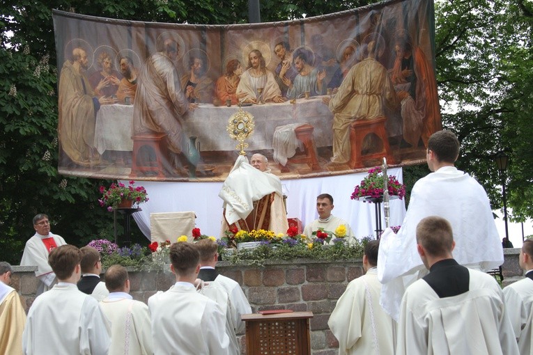 Płock. Boże Ciało w katedrze