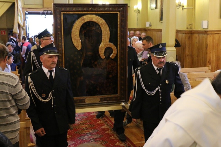 Sokołów. Nawiedzenie w parafii św. Anny