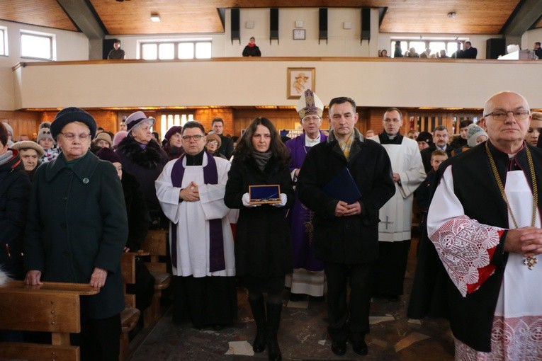 Relikwie śś. Zelii i Ludwika Matin w Glinojecku