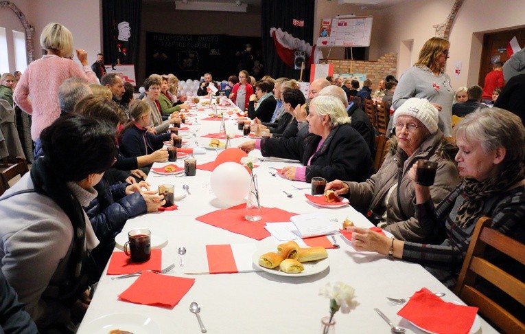 Mikoszewo - 100. rocznica odzyskania przez Polskę niepodległości