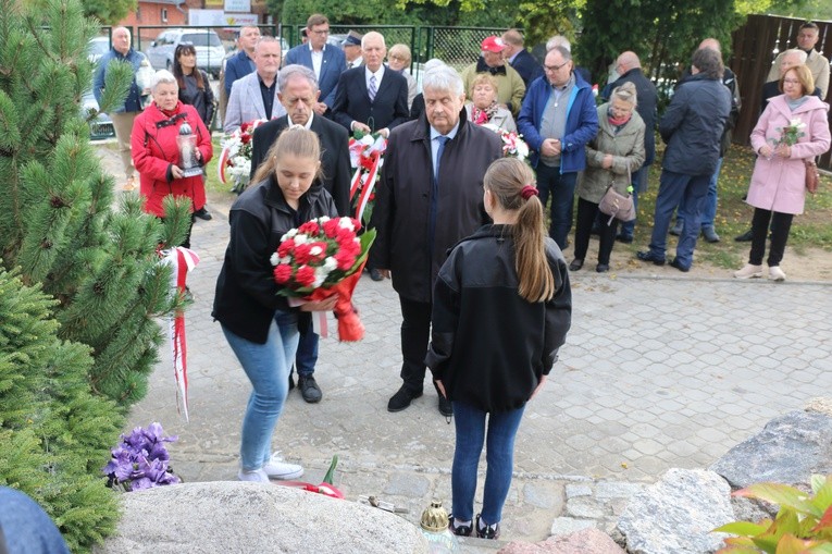 Prabuty - upamietnieni poległych na Kresach