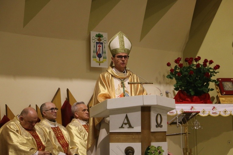 Ciechanów. Jubileusz parafii św. Piotra Apostoła