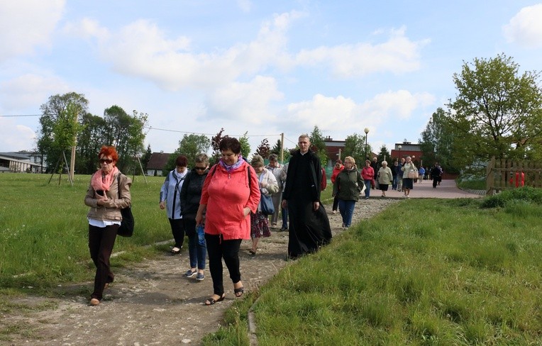 Pielgrzymka osób modlących się o powołania cz. II