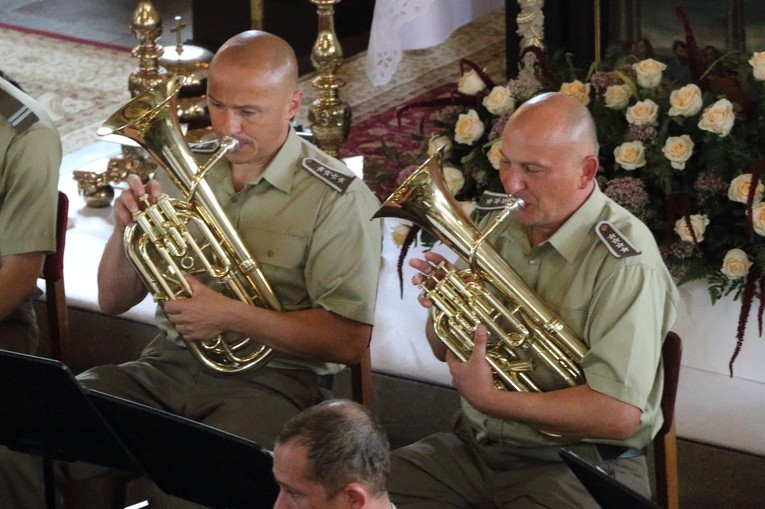 Koncert orkiestry wojskowej w Stegnie
