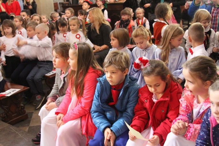 Przedszkolny Festiwal Piosenki Religijnej i Patriotycznej