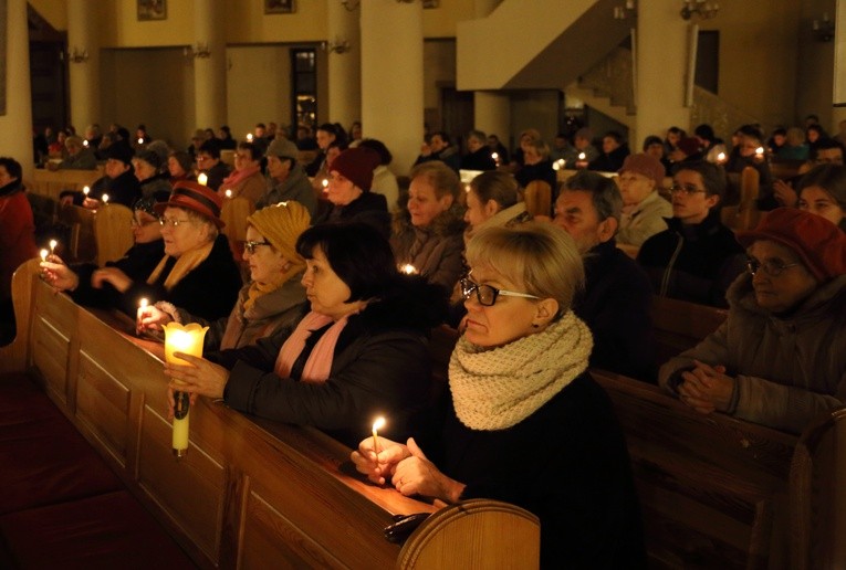 Symbole ŚDM - Iława, Brat Albert