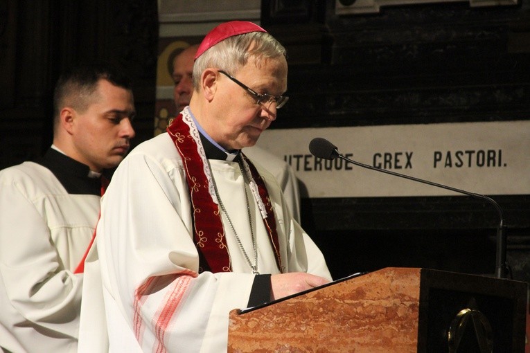 Droga Krzyżowa i przebłaganie