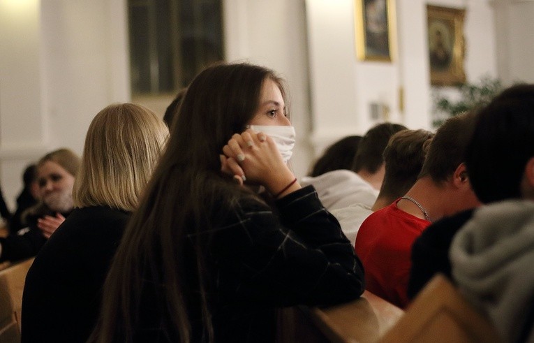 Morąg - czuwanie młodzieży cz. 1